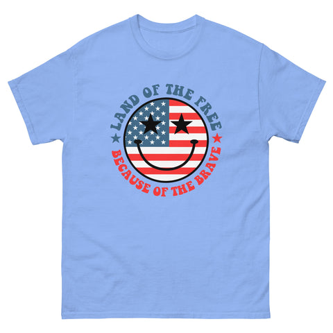'Free & Brave Smiley Face' Basic T-Shirt