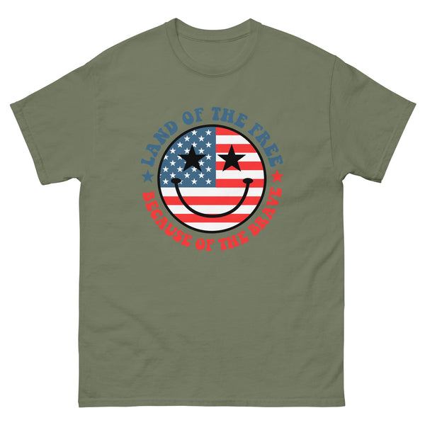 'Free & Brave Smiley Face' Basic T-Shirt